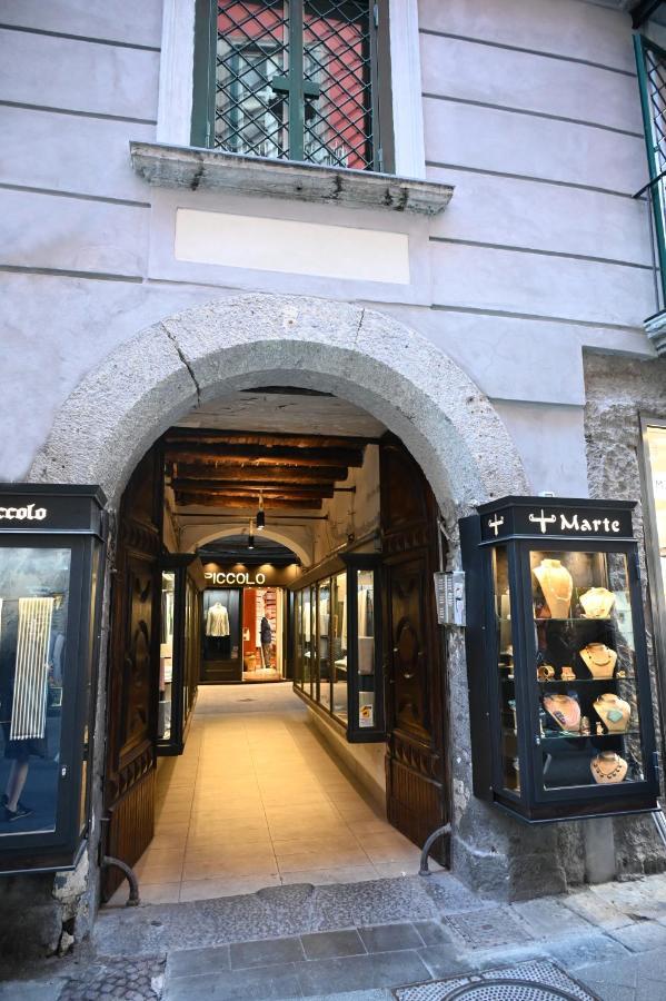 Victry'S Houses Chiaia Naples Luaran gambar