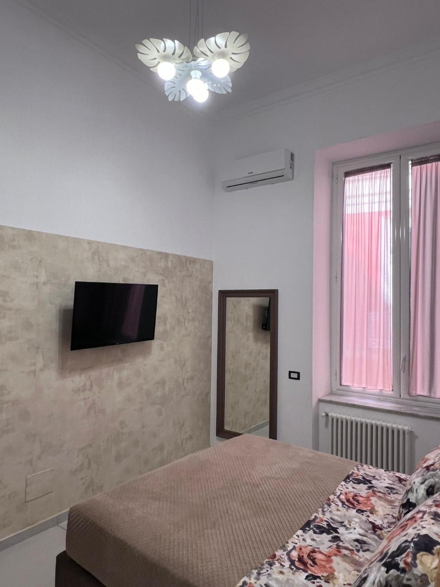 Victry'S Houses Chiaia Naples Luaran gambar