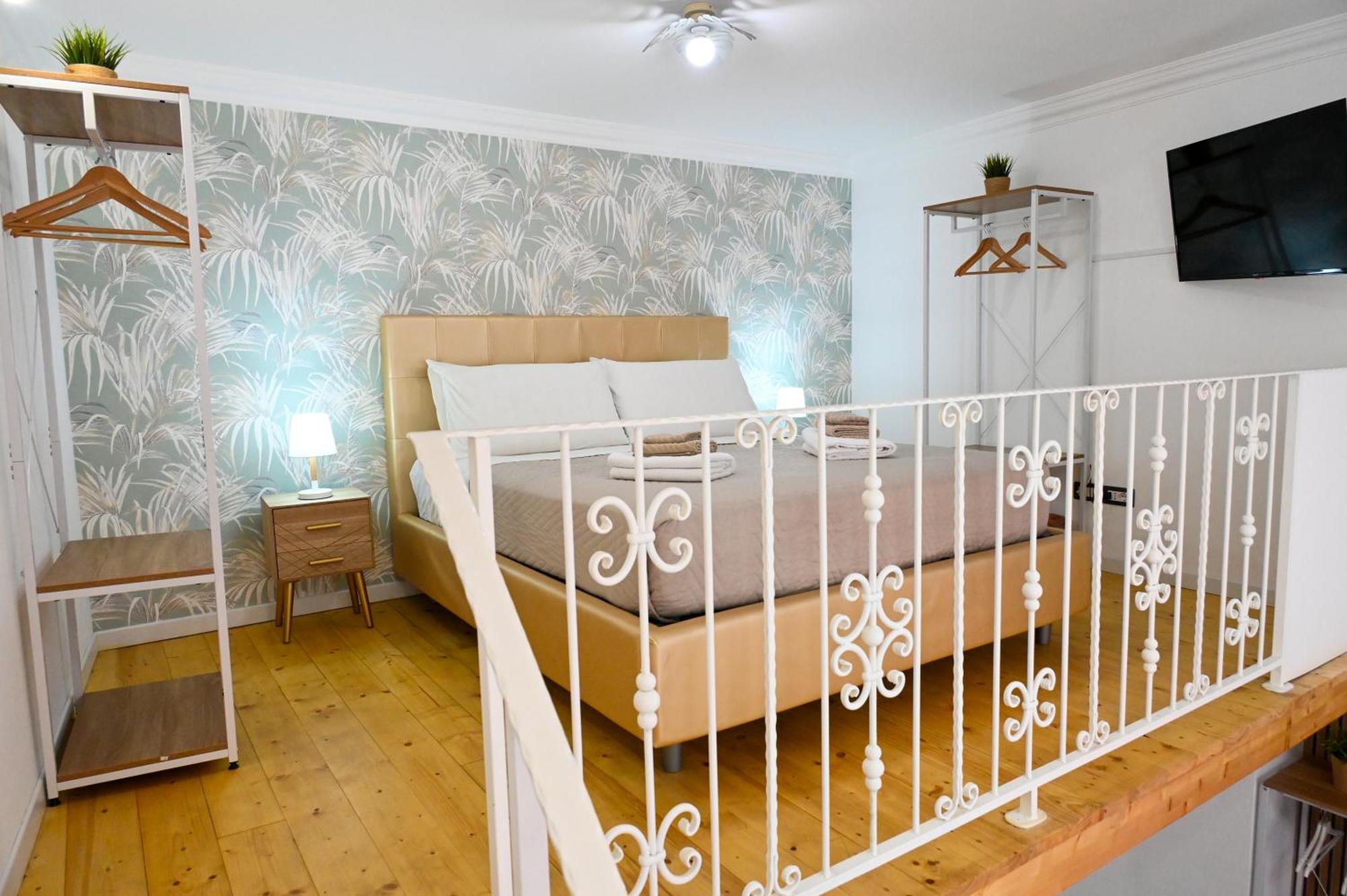 Victry'S Houses Chiaia Naples Luaran gambar