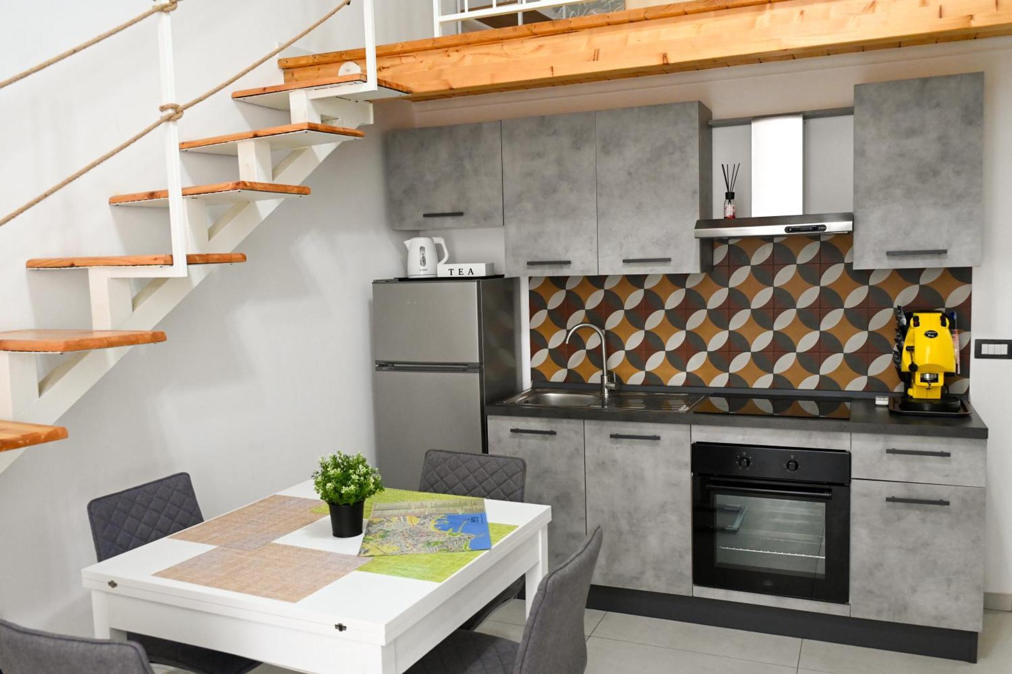 Victry'S Houses Chiaia Naples Luaran gambar