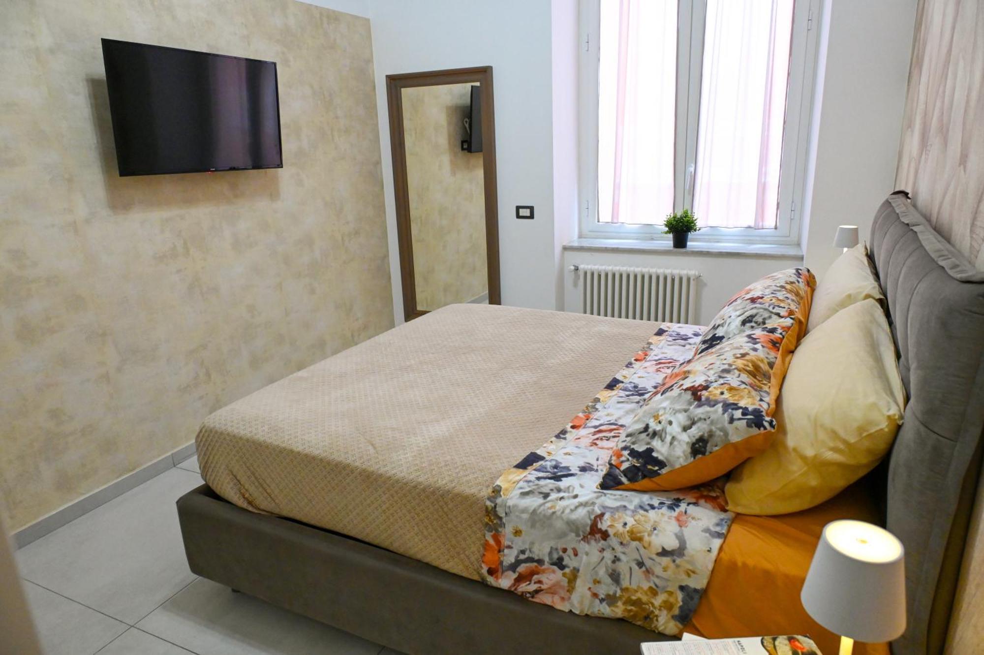 Victry'S Houses Chiaia Naples Luaran gambar